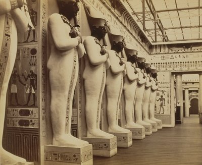 O Tribunal do Egito e a fachada do Salão dos Colossos, Palácio de Cristal, Sydenham, 1854 de Philip Henry Delamotte