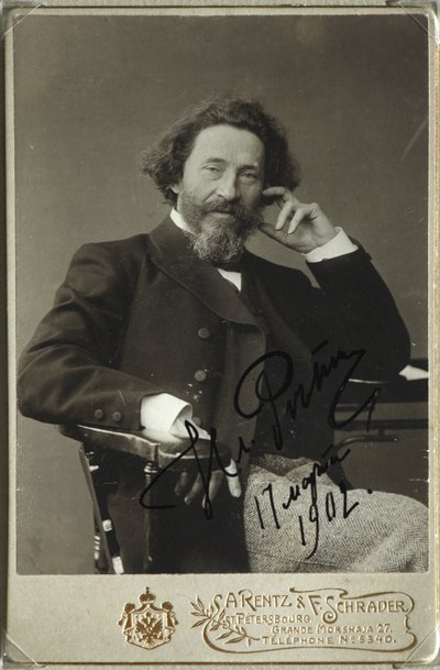 Retrato do artista Ilya Repin 1844-1930 de Photo studio H. Rentz and F.