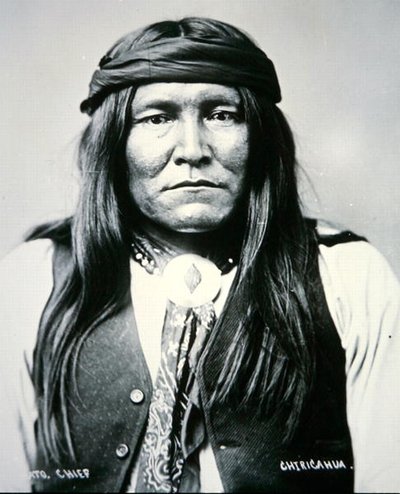 Chato Chefe da Tribo Chiricahua (foto a p/b) de Photographer American