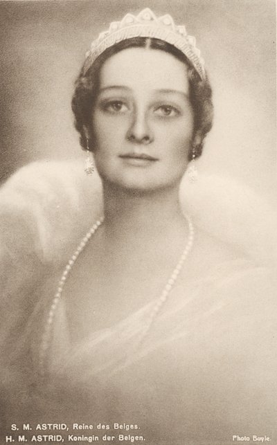 Astrid da Suécia, rainha dos belgas, consorte de Leopold III da Bélgica (foto a p/b) de Photographer Belgian