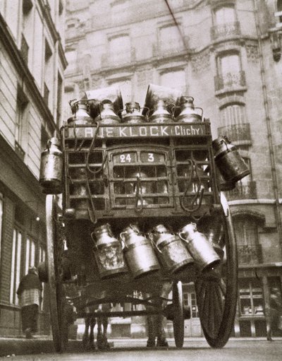 Cariole de leite em Clichy. de Photographer French