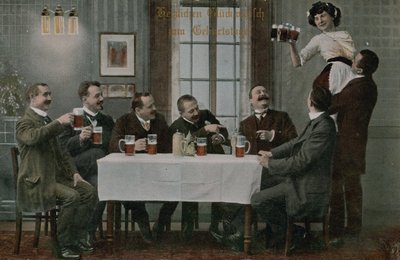 Postal de alemães a beber cerveja e a divertirem-se com a empregada de mesa, enviado em 1913 (fotografia colorida à mão) de Photographer German