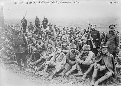 Prisioneiros russos: Russos, Tártaros e Kirgises de Photographer German