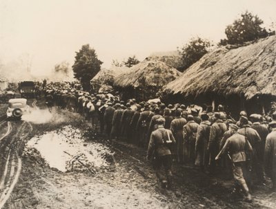 Prisioneiros russos perto de Kiev de Photographer German