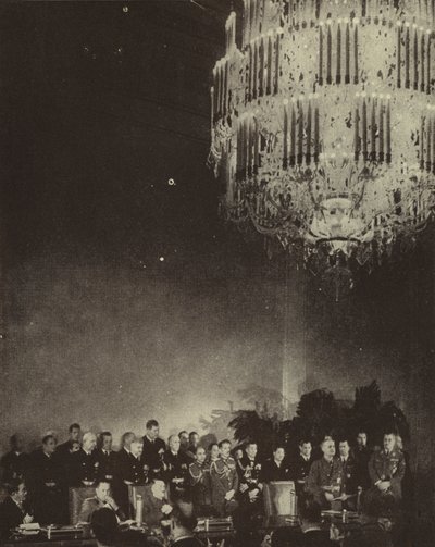 Assinatura do Pacto Tripartido que forma o Eixo formado pelo Japão, Alemanha nazi e Itália fascista na Chancelaria do Reich, Berlim, Segunda Guerra Mundial, 27 de setembro de 1940 (fotografia a preto e branco) de Photographer German