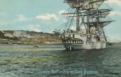 Navio de guerra alemão em Cork Harbour, Irlanda (foto) de Photographer Irish