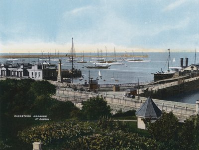 Kingstown Harbour, Co Dublin (foto a cores) de Photographer Irish