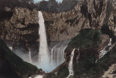 Japão, c.1912: Kegon Fall, Nikko (foto) de Photographer Japanese