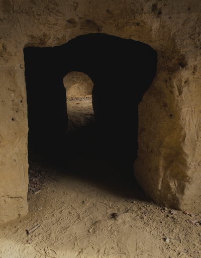 Labirinto de Porsenna, rede etrusca de passagens subterrâneas, Chiusi, Toscana, Itália de Blaise Nicolas Le Sueur
