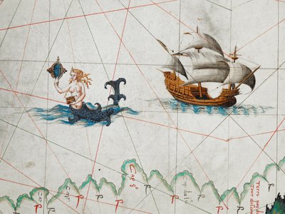 Um detalhe de uma sereia admirando-se em um espelho e um navio a leste no Oceano Antártico, de um Mapa do Mundo, 