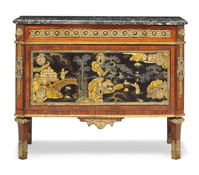 Cômoda Luís XVI (mármore, madeira frutífera montada em ormolu e laca) (ver também 3479845) de Pierre Harry Mewesen