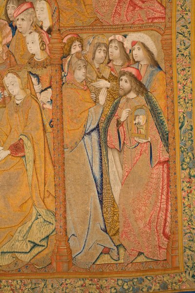 Tapeçaria flamenga. Anunciação. Detalhe, c.1502-04 (ouro, prata, seda e lã) de Pieter Coecke van Aelst