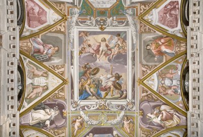 Cofre com afrescos de Pietro Sorri