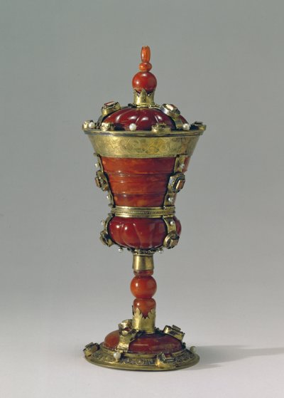 Taça de âmbar (âmbar, prata dourada e pérola) de Polish School
