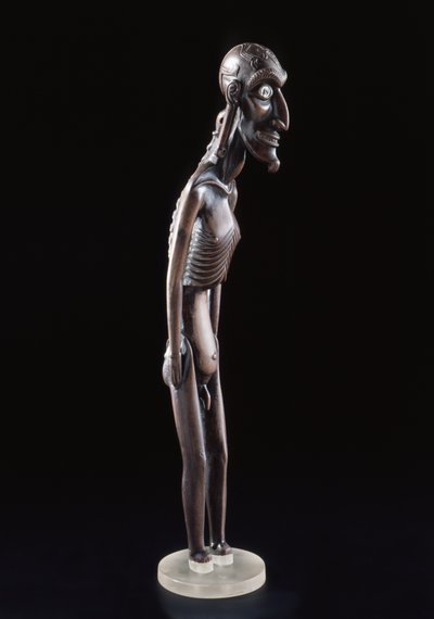 Figura de madeira esculpida na forma de um homem, da Ilha de Páscoa, antes de 1894 (madeira e obsidiana) de Polynesian School