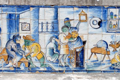Telha modelada (telhas cerâmicas) de Portuguese School