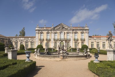Vista do exterior de Portuguese School