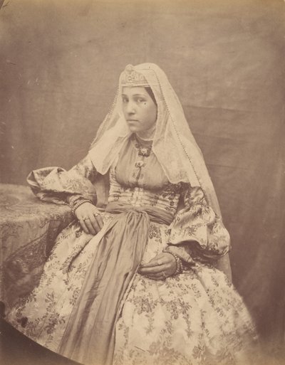 [Mulher Armênia de Teerã], 1840s-60s. de Possibly by Luigi Pesce.