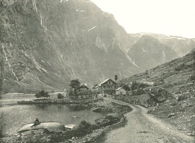 Estação Telefônica e Hotéis, Gudvangen, Noruega, 1895. de Poulton and Co