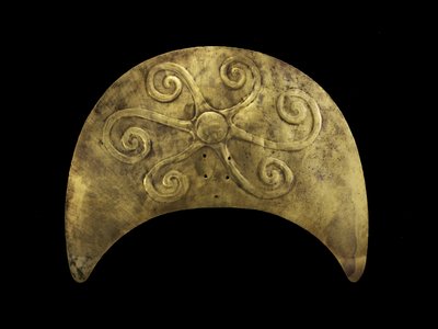 Enfeite de adereço para a cabeça com Sol, Moche de Pre Columbian Pre Columbian
