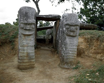 Escultura megalítica de caryatids zoomórficos de Pre Columbian Pre Columbian
