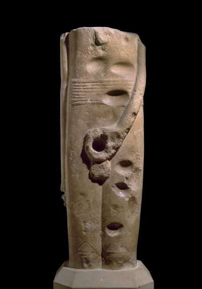 Escultura do deus Min, Hierakonpolis, possivelmente c.4000 aC (arenito) de Predynastic Period Egyptian