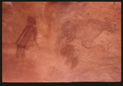 Figura humana e um touro (pintura rupestre) de Prehistoric