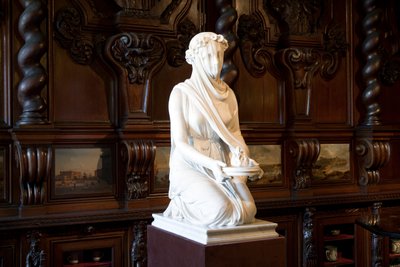 Vestal vestal virgem velada (mármore) de Raffaello Monti