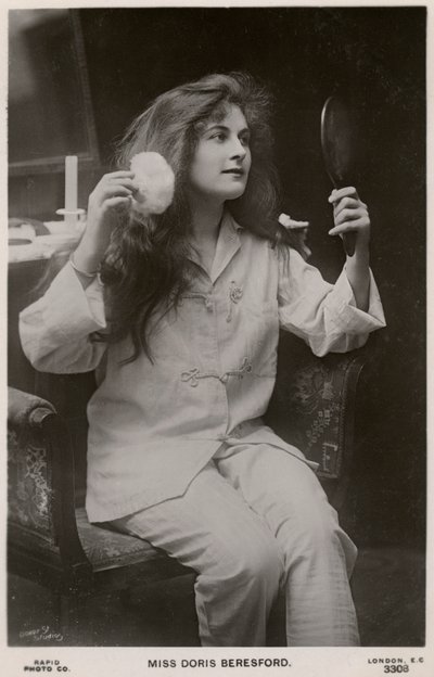 Doris Beresford, atriz britânica, década de 1900. de Rapid Photo Company