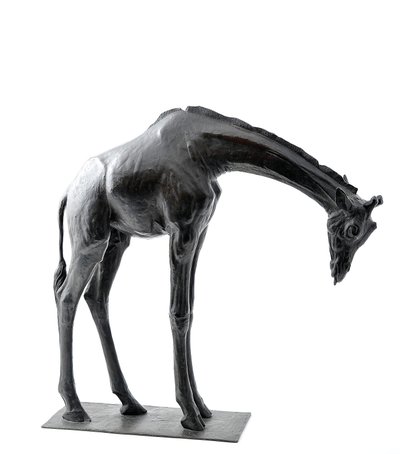 Grande girafa com cabeça abaixada, modelado em 1909-10, fundido antes de 1913 de Rembrandt Bugatti