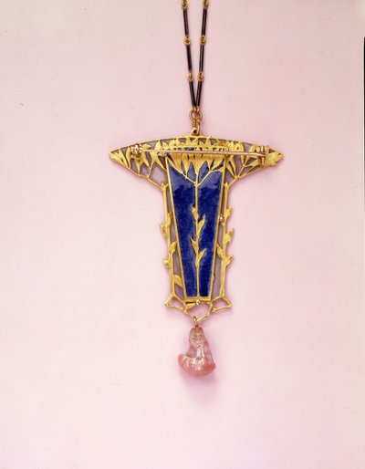 Broche e corrente pingente (esmalte, marfim, ouro e pérola) de Rene Jules Lalique