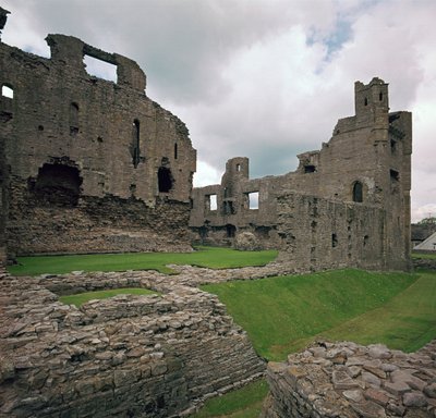 Castelo de Middleham, século XII de Robert Fitzrandolph