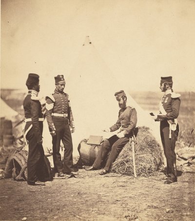 O capitão Walker do 30.º regimento a ler ordens gerais. de Roger Fenton