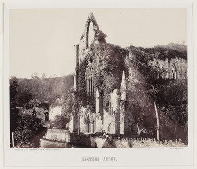 Tintern Abbey, c.1857 (estampa do albúmen) de Roger Fenton