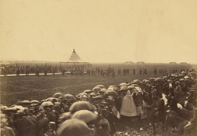 Experimentar a espingarda antes da chegada da Rainha. de Roger Fenton