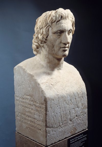 Busto de Alexandre o Grande, conhecido como "Hermes Azara", obra romana depois de uma estátua de bronze de Lysippe. Cerca de 330 AC. Paris, Museu do Louvre de Roman