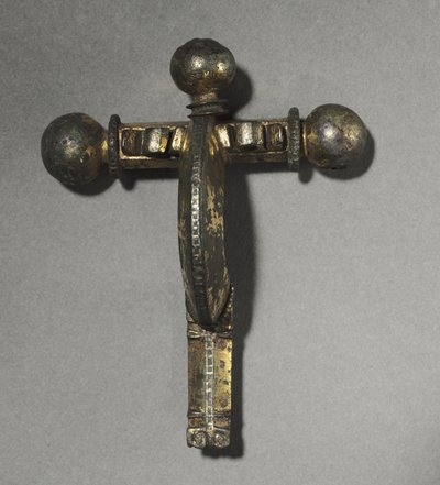 Crossbow Fibula, c.350-400 (bronze, bronze dourado, prata e niello) de Roman