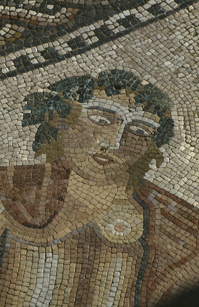 Dionísio descobre Ariane dormindo, detalhe, cabeça de Baco, Casa do &39;Cavaleiro&39; (mosaico) de Roman