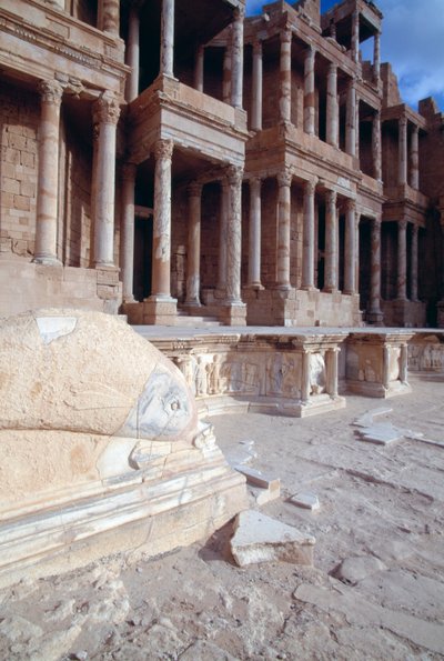 Golfinhos, decoração em proscênio, teatro romano, Sabratha (Lista do Patrimônio Mundial da UNESCO de Roman