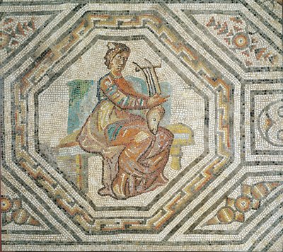 Erato, a musa da poesia lírica, de Augusta Treveroroum (mosaico) de Roman