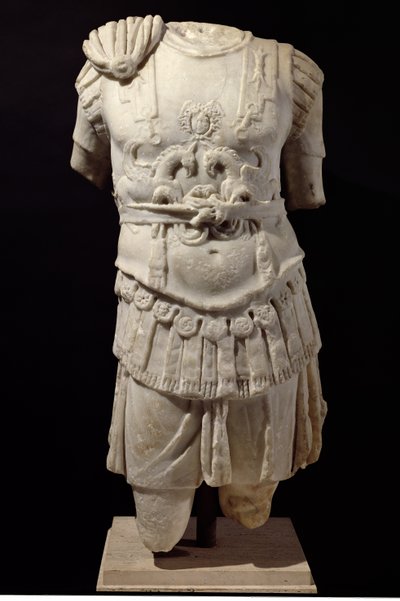 Loricate Torso, final do século 2 DC (mármore) de Roman
