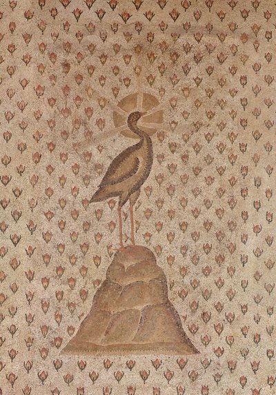 Pavimento de mosaico, detalhe de motivo central representando uma fénix sobre uma cama de botões de rosa, a partir do pátio de uma villa em Daphne, Antioquia, Romano, final do século V aC e detalhes em mosaico de pedra calcária de 1 de Roman