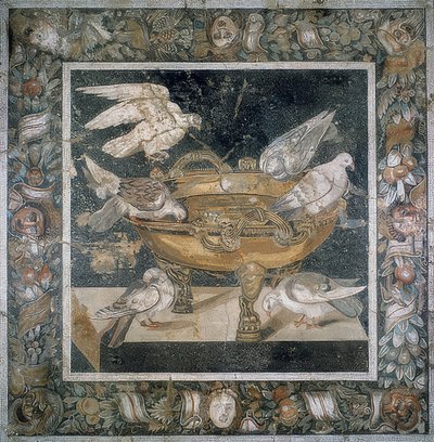 Mosaico de Pompéia com um grupo de pombos à beira de um labrum. Século III aC de Roman