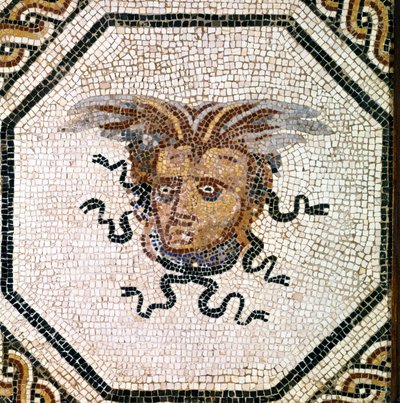 ARTE ROMANA: Medusa. de Roman