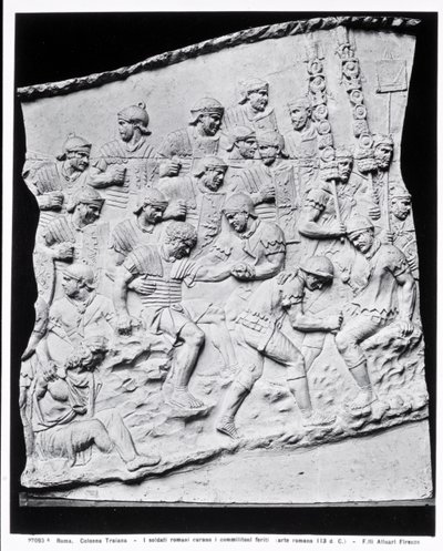 Roman Soldiers Treating the Wounded, um elenco retirado de Trajan