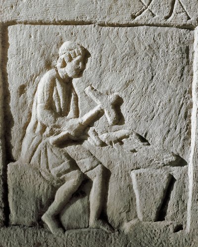 Arte romana: detalhe de uma estela retratando um ferreiro que toca metal numa bigorna. De Constantinopla. Século I AC. Istambul, Museu Arqueológico de Roman