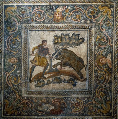 Arte romana: "caça ao javali" Mosaico do século IV d.C. da vila romana de Las Tiendas. Mérida, Museo Nacional de Arte Romano, Espanha de Roman