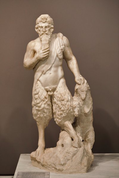 Estátua do deus Pan, século II de Roman