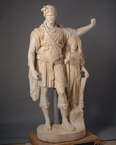 Estátua de Dionysos apoiada numa figura feminina ("Hope Dionysos"), 27 AC-68 AD (mármore) de Roman Imperial Period