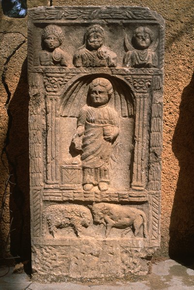 Estela, Alto Período Imperial (27 aC-395 dC) de Roman Imperial Period